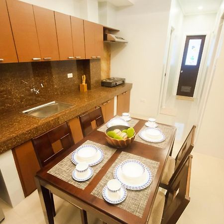 Nf Suites Davao Zewnętrze zdjęcie