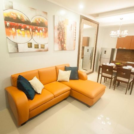 Nf Suites Davao Zewnętrze zdjęcie