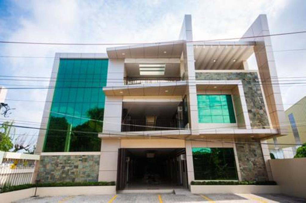 Nf Suites Davao Zewnętrze zdjęcie