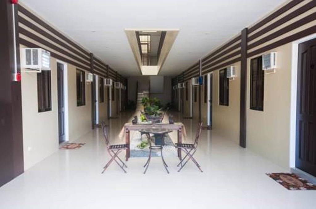 Nf Suites Davao Zewnętrze zdjęcie