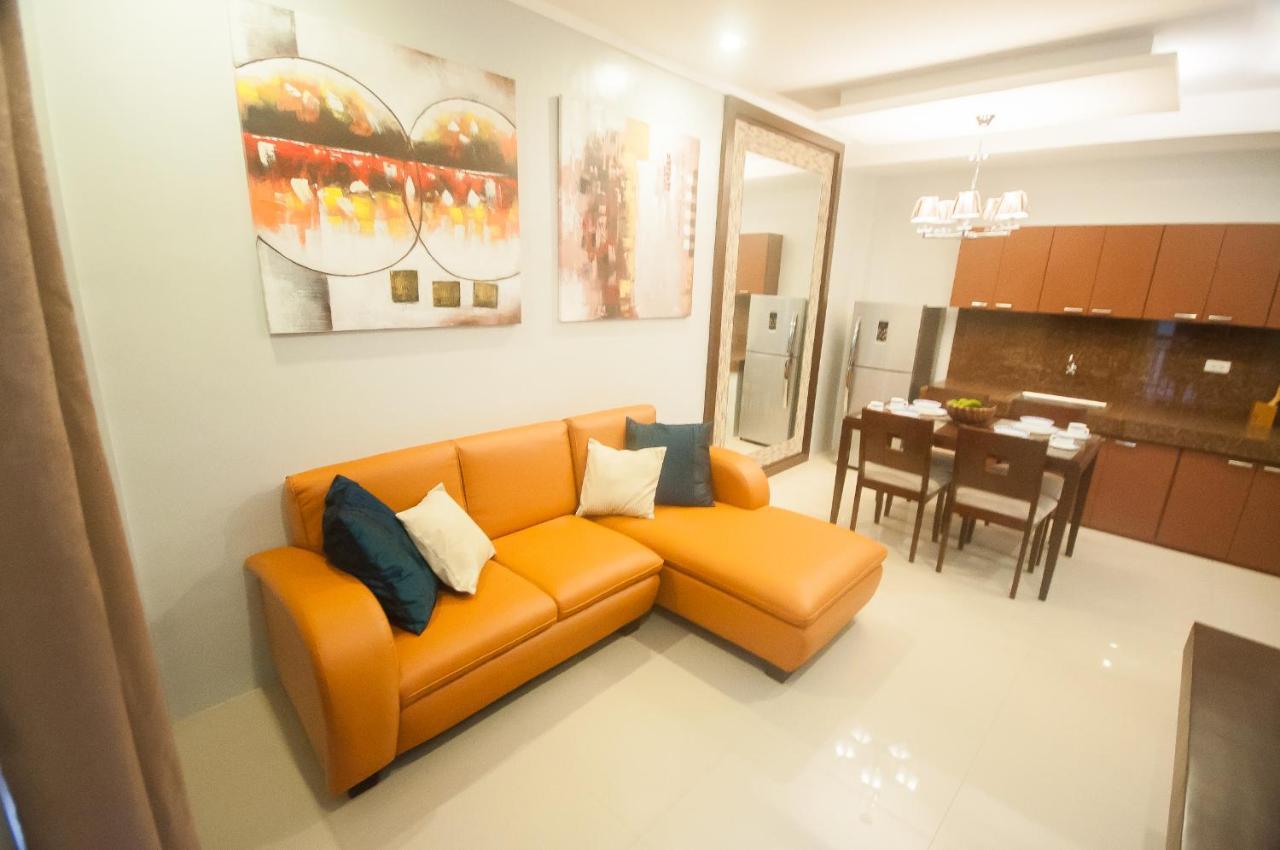 Nf Suites Davao Zewnętrze zdjęcie